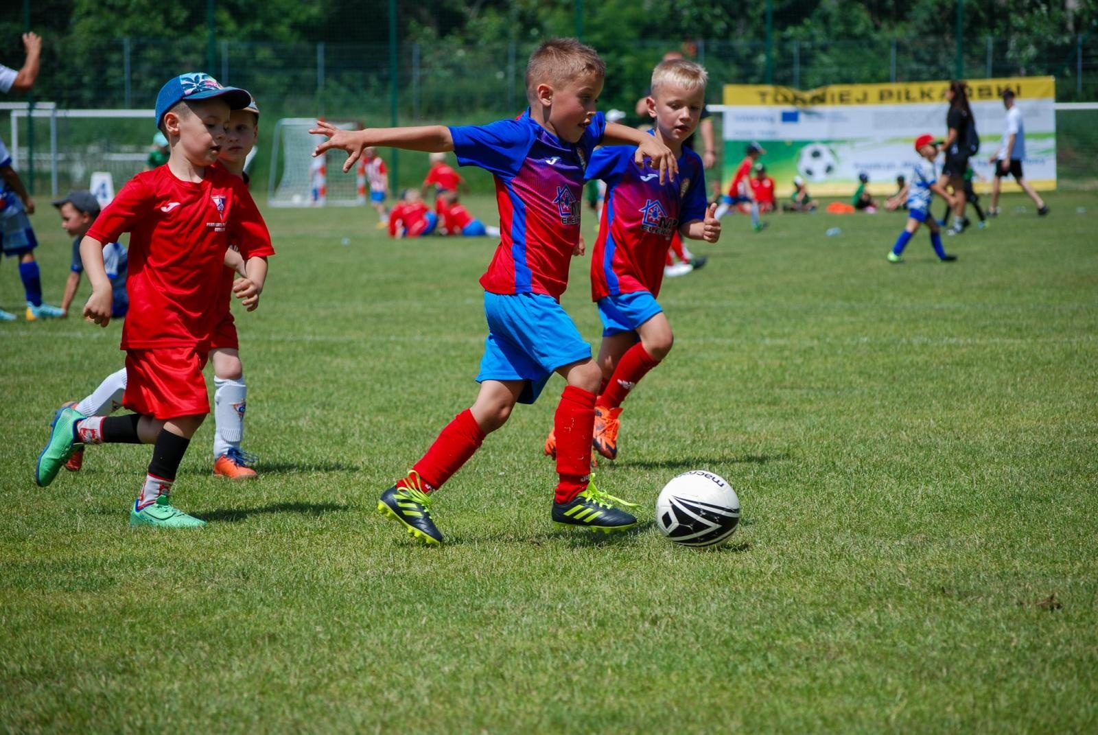 Zdjęcie w galerii na portalu naszraciborz.pl: Międzynarodowy turniej piłkarski w Nędzy – ponad 500 dzieci na boiskach wiadomości z regionu