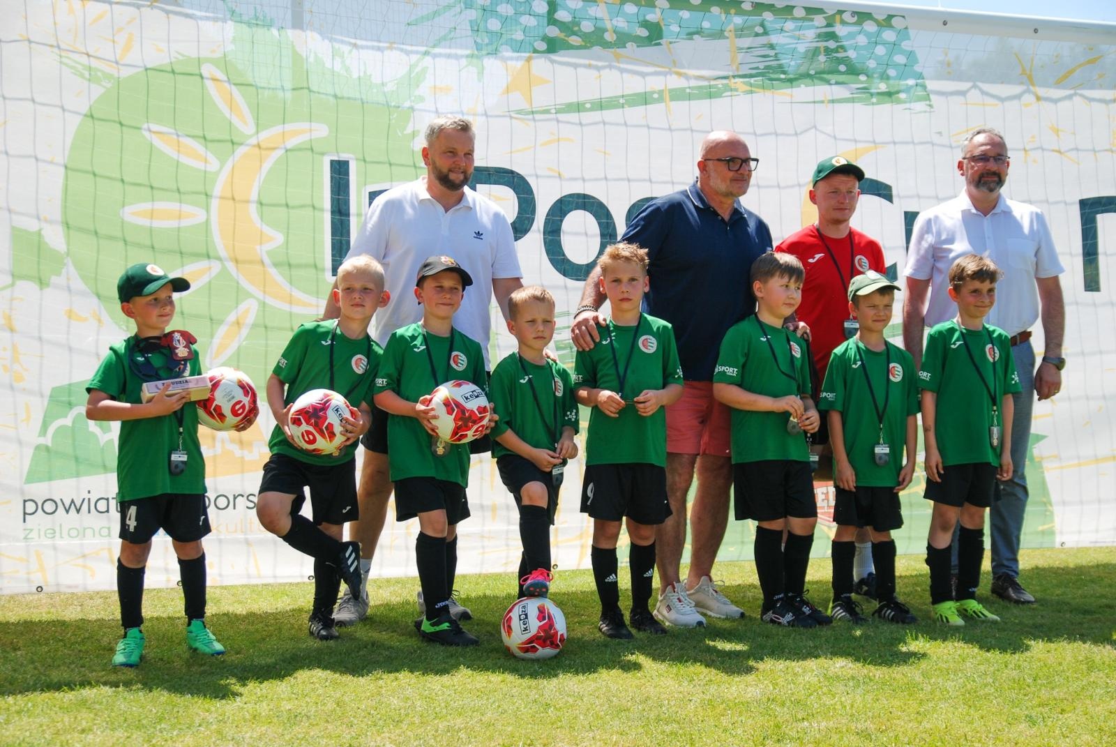 Zdjęcie w galerii na portalu naszraciborz.pl: Międzynarodowy turniej piłkarski w Nędzy – ponad 500 dzieci na boiskach wiadomości z regionu