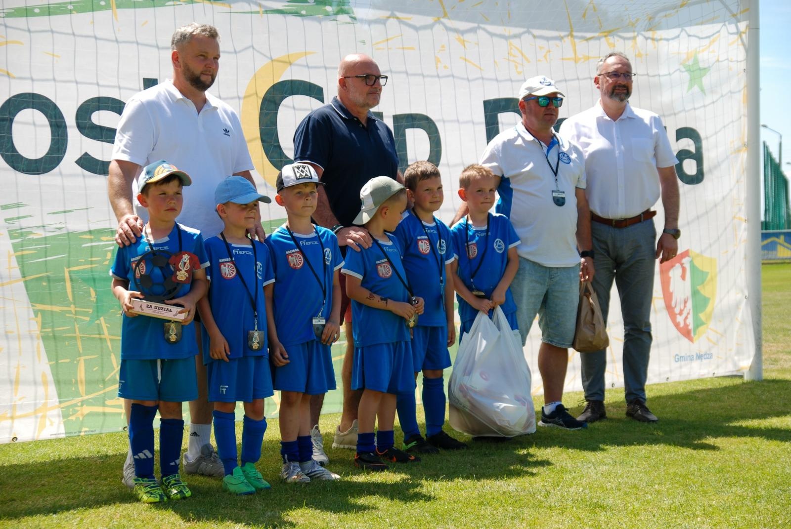 Zdjęcie w galerii na portalu naszraciborz.pl: Międzynarodowy turniej piłkarski w Nędzy – ponad 500 dzieci na boiskach wiadomości z regionu