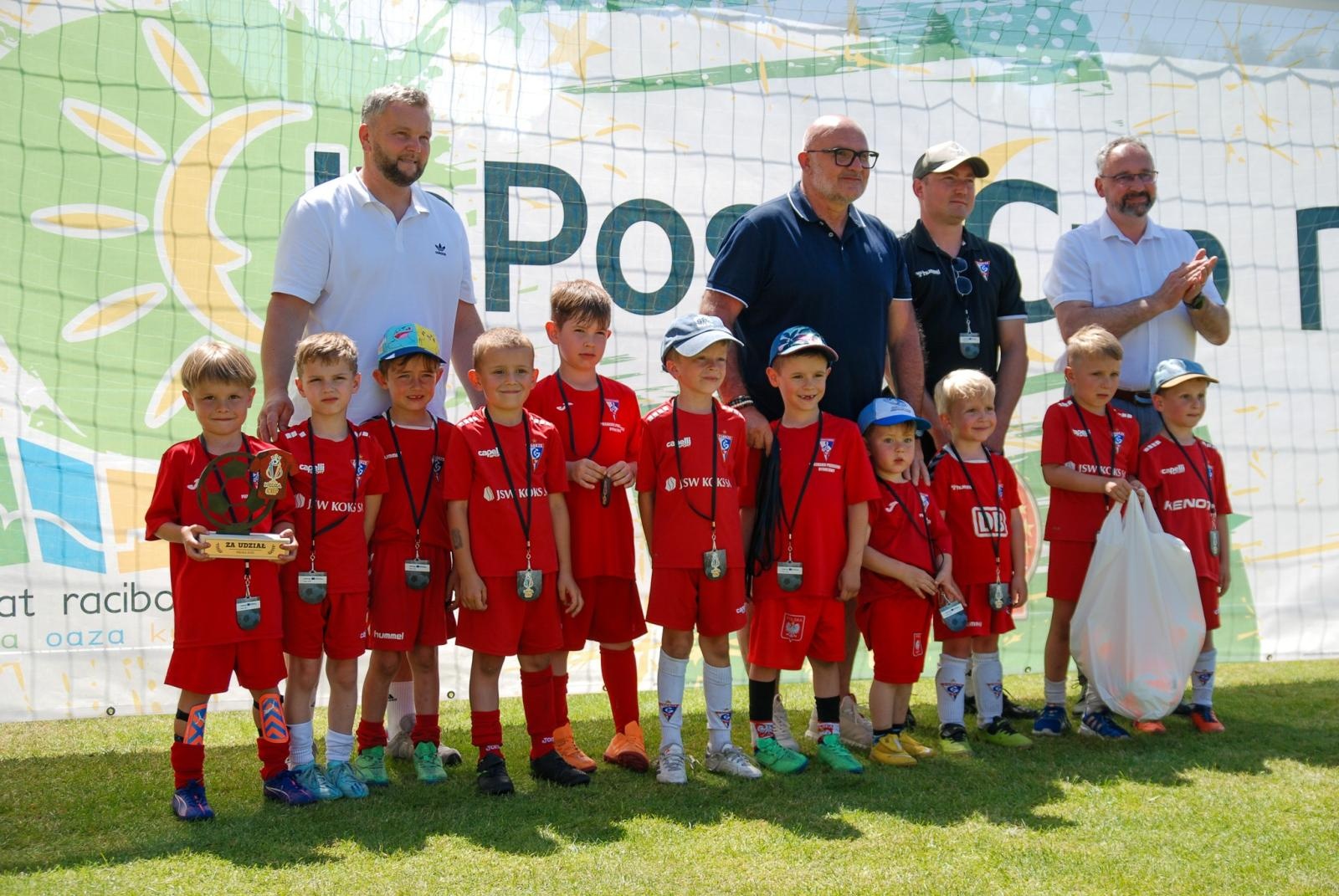 Zdjęcie w galerii na portalu naszraciborz.pl: Międzynarodowy turniej piłkarski w Nędzy – ponad 500 dzieci na boiskach wiadomości z regionu