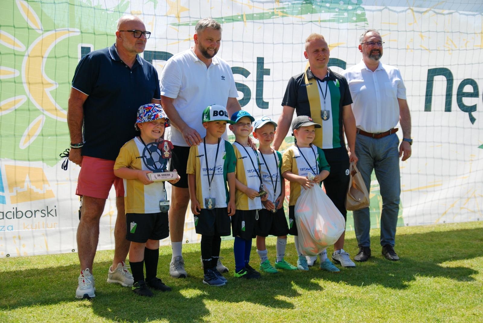 Zdjęcie w galerii na portalu naszraciborz.pl: Międzynarodowy turniej piłkarski w Nędzy – ponad 500 dzieci na boiskach wiadomości z regionu