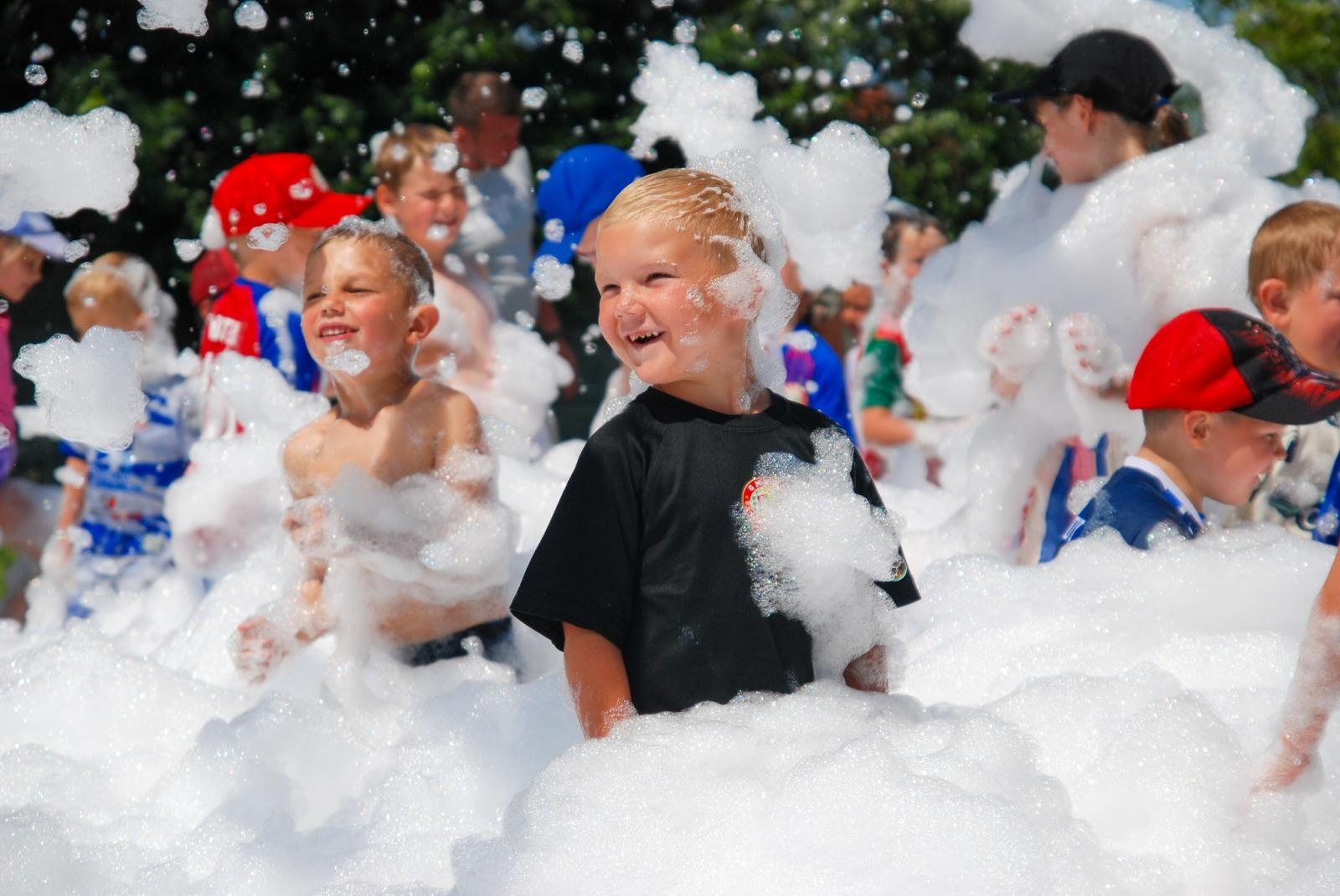 Zdjęcie w galerii na portalu naszraciborz.pl: Międzynarodowy turniej piłkarski w Nędzy – ponad 500 dzieci na boiskach wiadomości z regionu