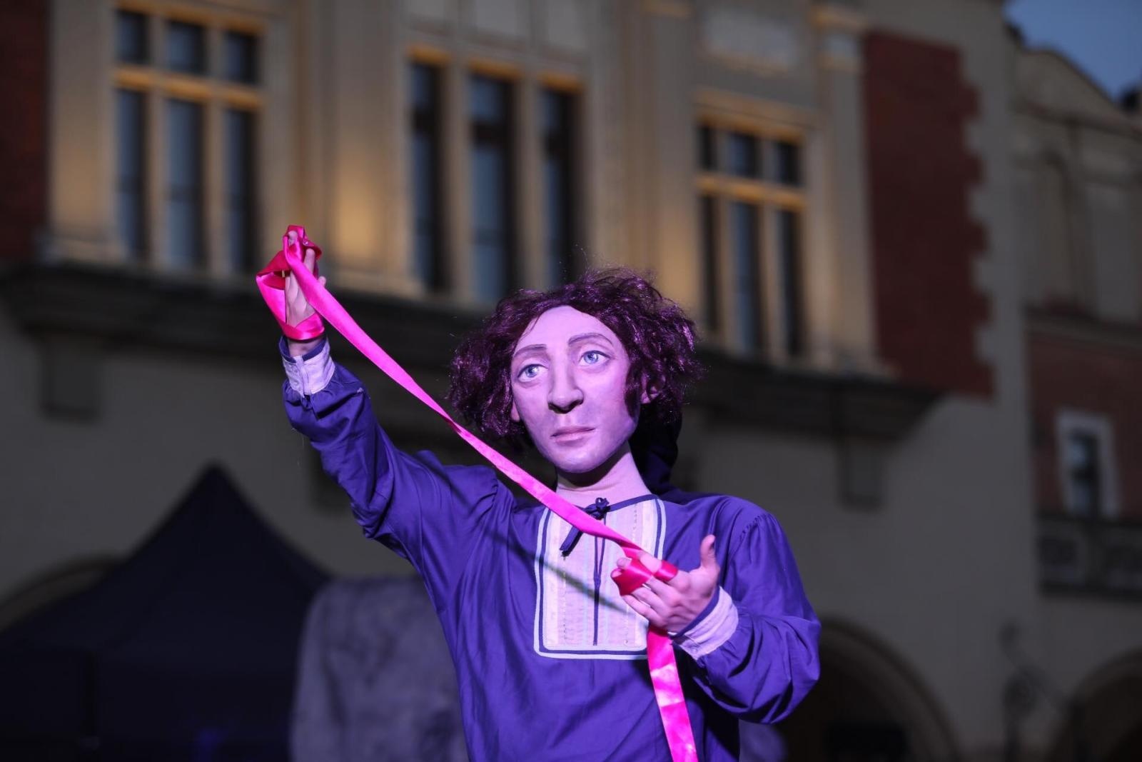 Zdjęcie w galerii na portalu naszraciborz.pl: Noc tajemnic i ognia na Zamku Piastowskim już w sobotę — magia i sztuka po zmierzchu z Krakowskim Teatrem Ulicznym Scena Kalejdoskop [ZAPROSZENIE] wiadomości z regionu