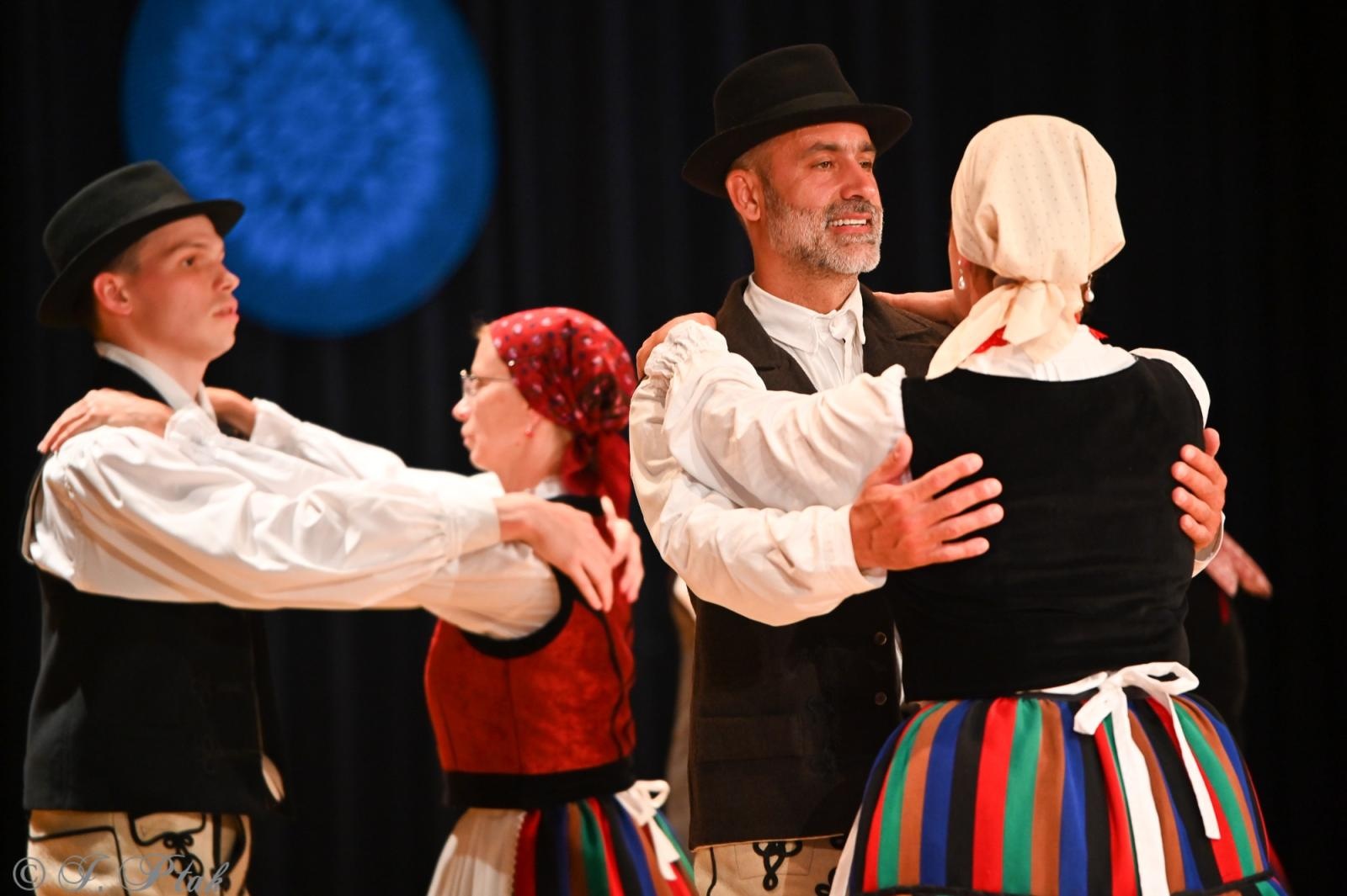 Zdjęcie w galerii na portalu naszraciborz.pl: Koncert w RCK zakończył XXIII Międzynarodowe Spotkania Artystyczne Śląsk – kraina wielu kultur wiadomości z regionu