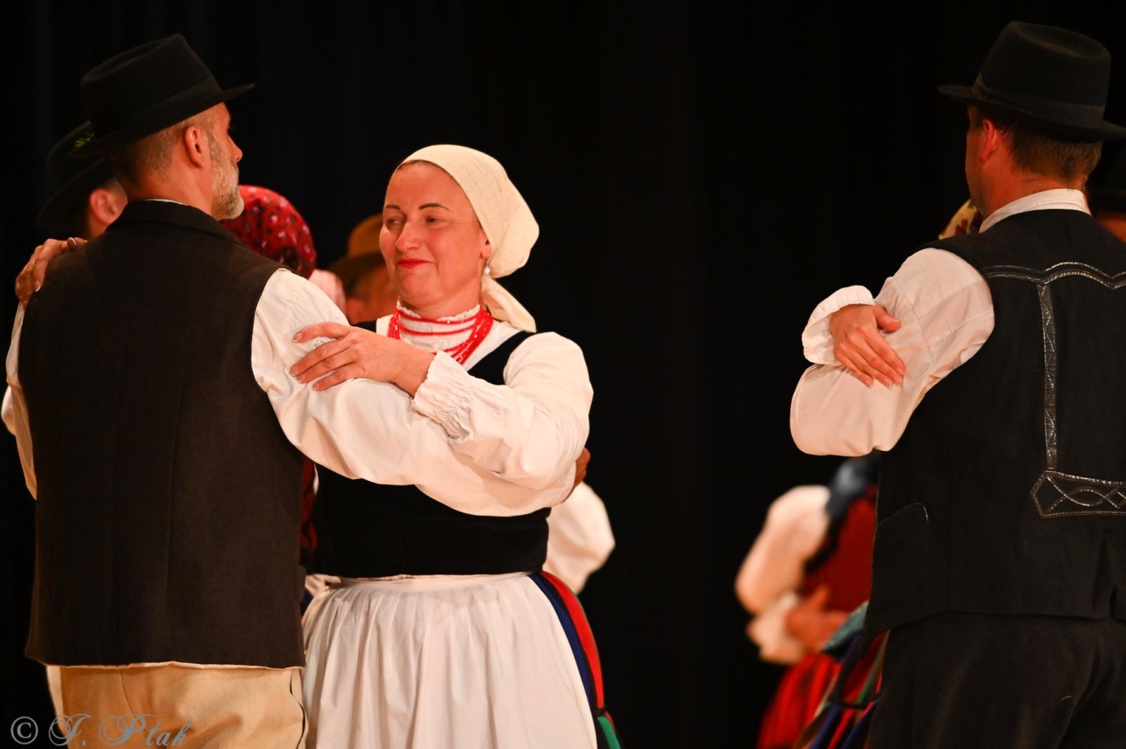 Zdjęcie w galerii na portalu naszraciborz.pl: Koncert w RCK zakończył XXIII Międzynarodowe Spotkania Artystyczne Śląsk – kraina wielu kultur wiadomości z regionu