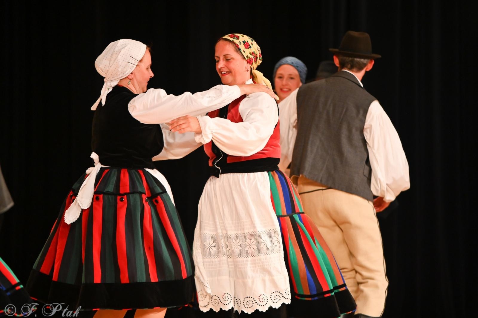 Zdjęcie w galerii na portalu naszraciborz.pl: Koncert w RCK zakończył XXIII Międzynarodowe Spotkania Artystyczne Śląsk – kraina wielu kultur wiadomości z regionu