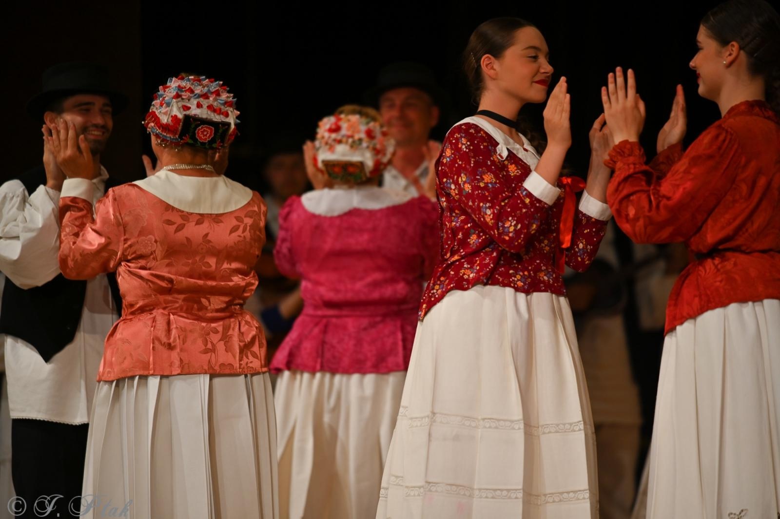 Zdjęcie w galerii na portalu naszraciborz.pl: Koncert w RCK zakończył XXIII Międzynarodowe Spotkania Artystyczne Śląsk – kraina wielu kultur wiadomości z regionu