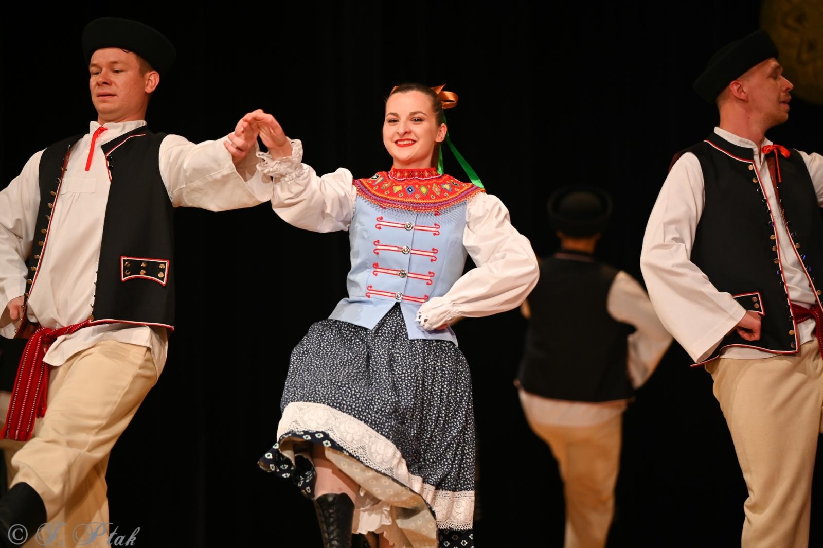 Zdjęcie w galerii na portalu naszraciborz.pl: Koncert w RCK zakończył XXIII Międzynarodowe Spotkania Artystyczne Śląsk – kraina wielu kultur wiadomości z regionu