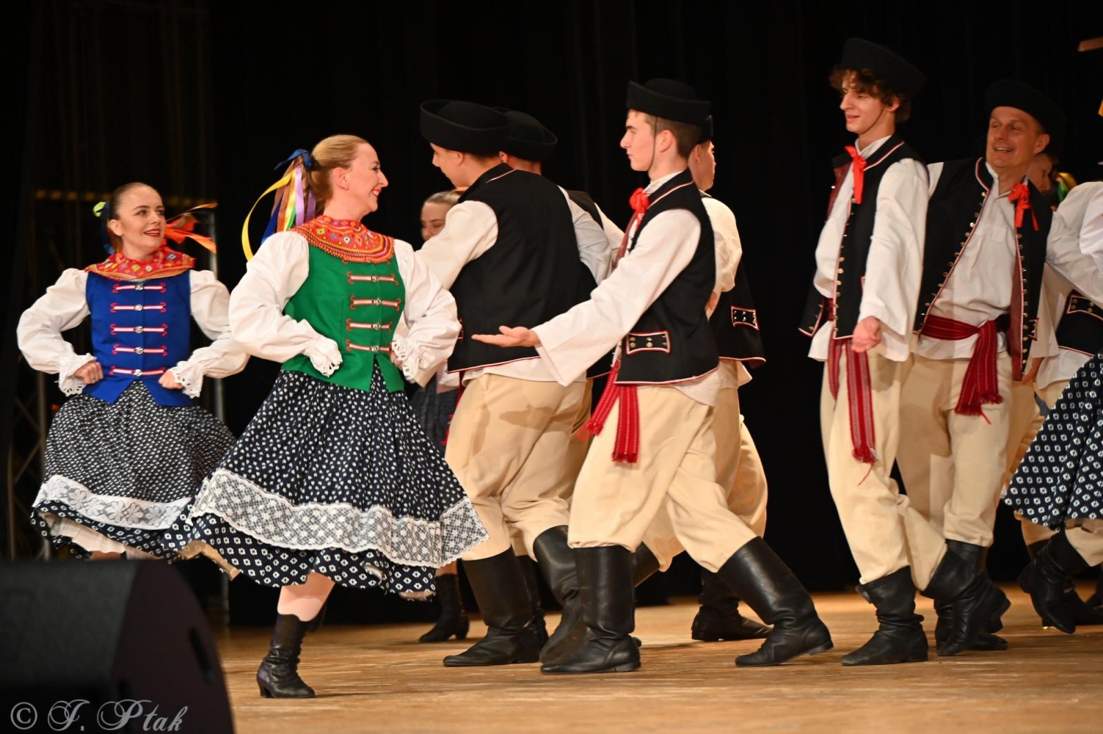 Zdjęcie w galerii na portalu naszraciborz.pl: Koncert w RCK zakończył XXIII Międzynarodowe Spotkania Artystyczne Śląsk – kraina wielu kultur wiadomości z regionu