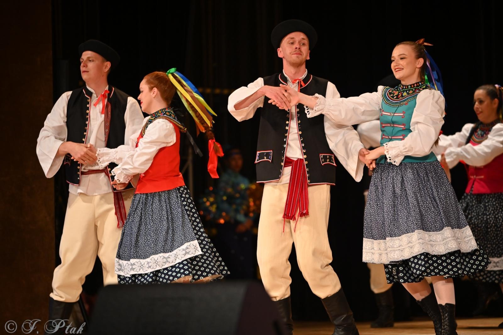 Zdjęcie w galerii na portalu naszraciborz.pl: Koncert w RCK zakończył XXIII Międzynarodowe Spotkania Artystyczne Śląsk – kraina wielu kultur wiadomości z regionu