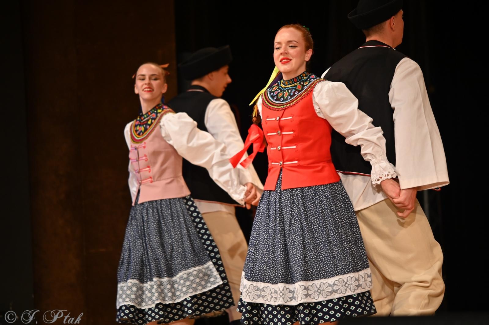 Zdjęcie w galerii na portalu naszraciborz.pl: Koncert w RCK zakończył XXIII Międzynarodowe Spotkania Artystyczne Śląsk – kraina wielu kultur wiadomości z regionu