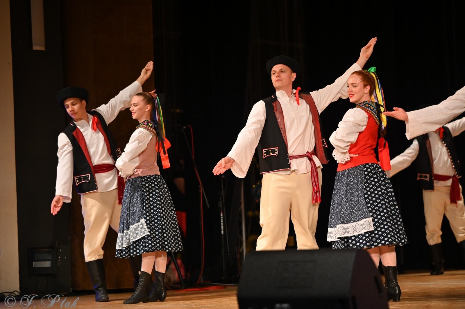 Zdjęcie w galerii na portalu naszraciborz.pl: Koncert w RCK zakończył XXIII Międzynarodowe Spotkania Artystyczne Śląsk – kraina wielu kultur wiadomości z regionu