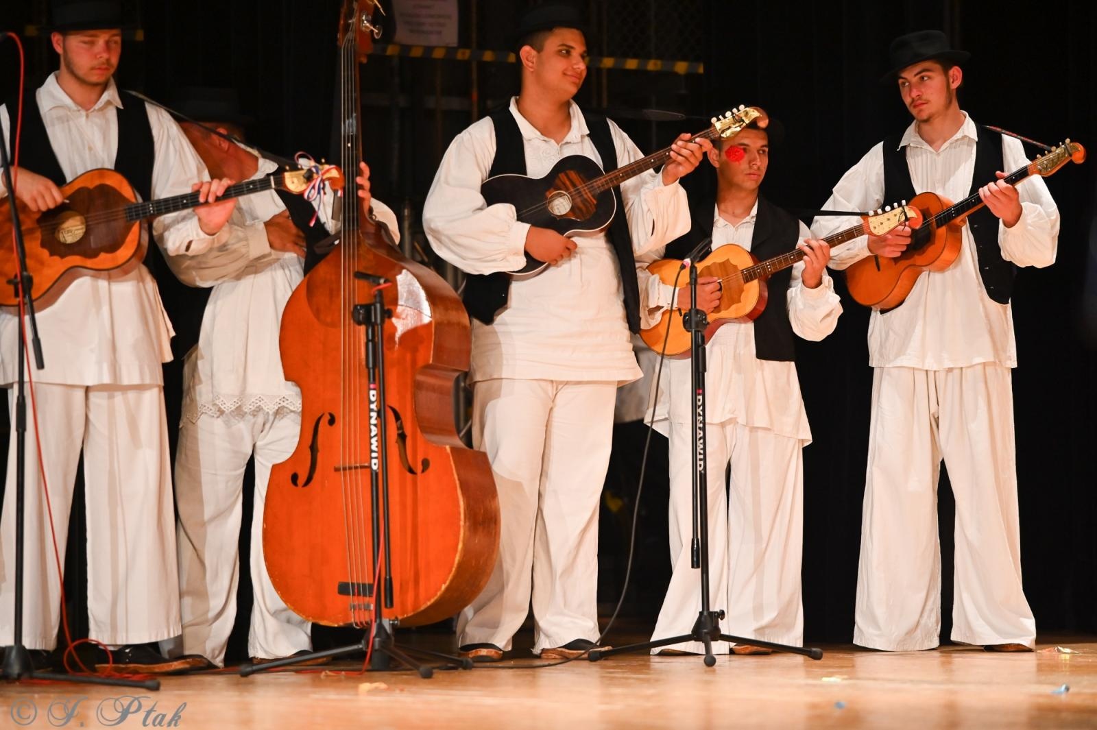 Zdjęcie w galerii na portalu naszraciborz.pl: Koncert w RCK zakończył XXIII Międzynarodowe Spotkania Artystyczne Śląsk – kraina wielu kultur wiadomości z regionu