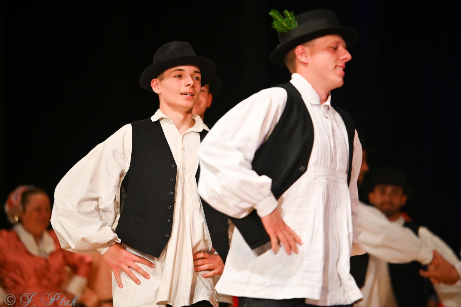 Zdjęcie w galerii na portalu naszraciborz.pl: Koncert w RCK zakończył XXIII Międzynarodowe Spotkania Artystyczne Śląsk – kraina wielu kultur wiadomości z regionu