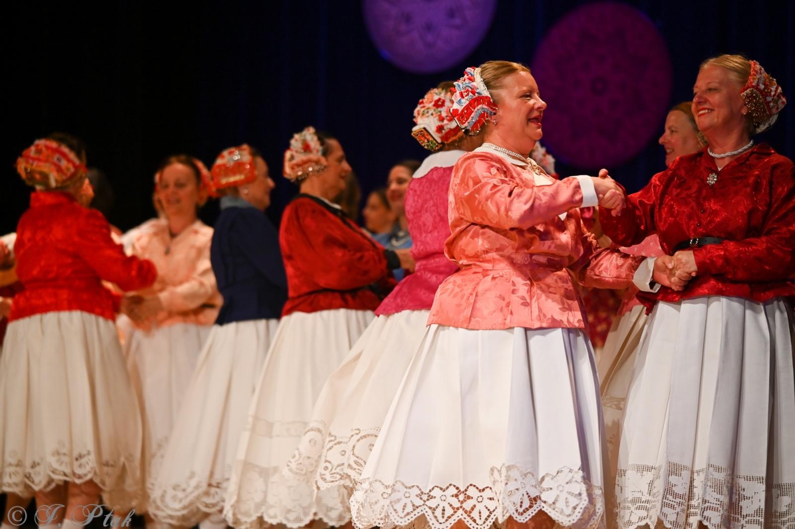 Zdjęcie w galerii na portalu naszraciborz.pl: Koncert w RCK zakończył XXIII Międzynarodowe Spotkania Artystyczne Śląsk – kraina wielu kultur wiadomości z regionu