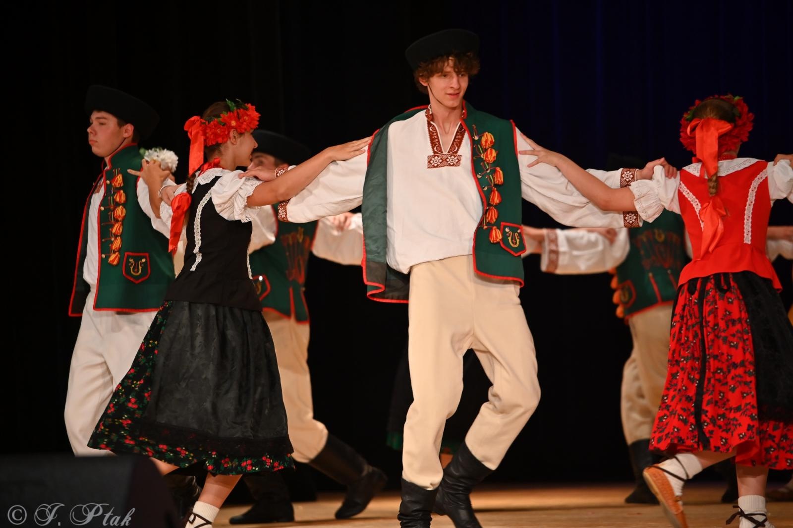 Zdjęcie w galerii na portalu naszraciborz.pl: Koncert w RCK zakończył XXIII Międzynarodowe Spotkania Artystyczne Śląsk – kraina wielu kultur wiadomości z regionu