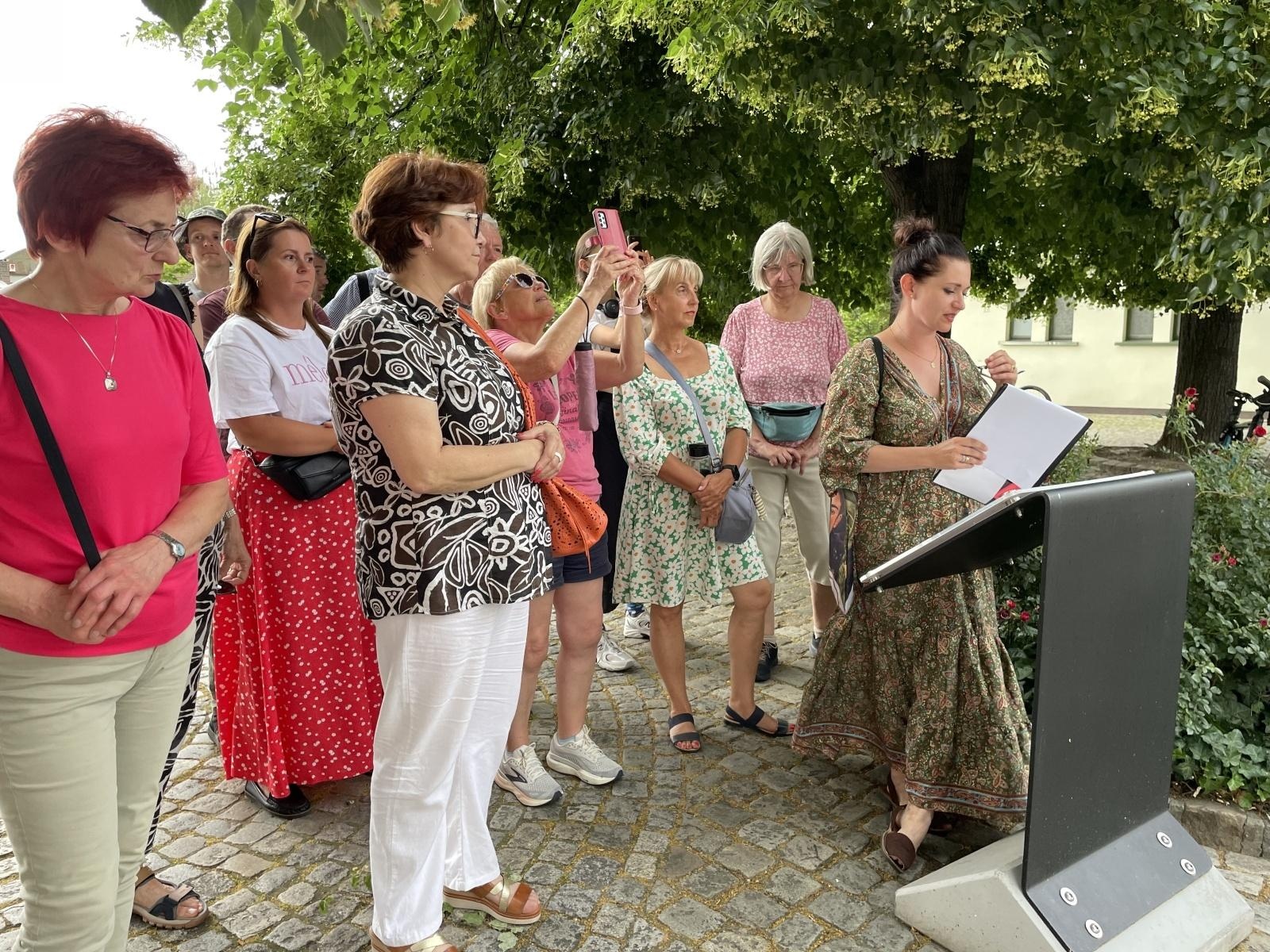 Zdjęcie w galerii na portalu naszraciborz.pl: Spacer śladami raciborskich murali wiadomości z regionu