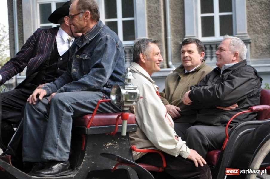 Zdjęcie w galerii na portalu naszraciborz.pl: Procesja ku czci świętego Floriana wiadomości z regionu