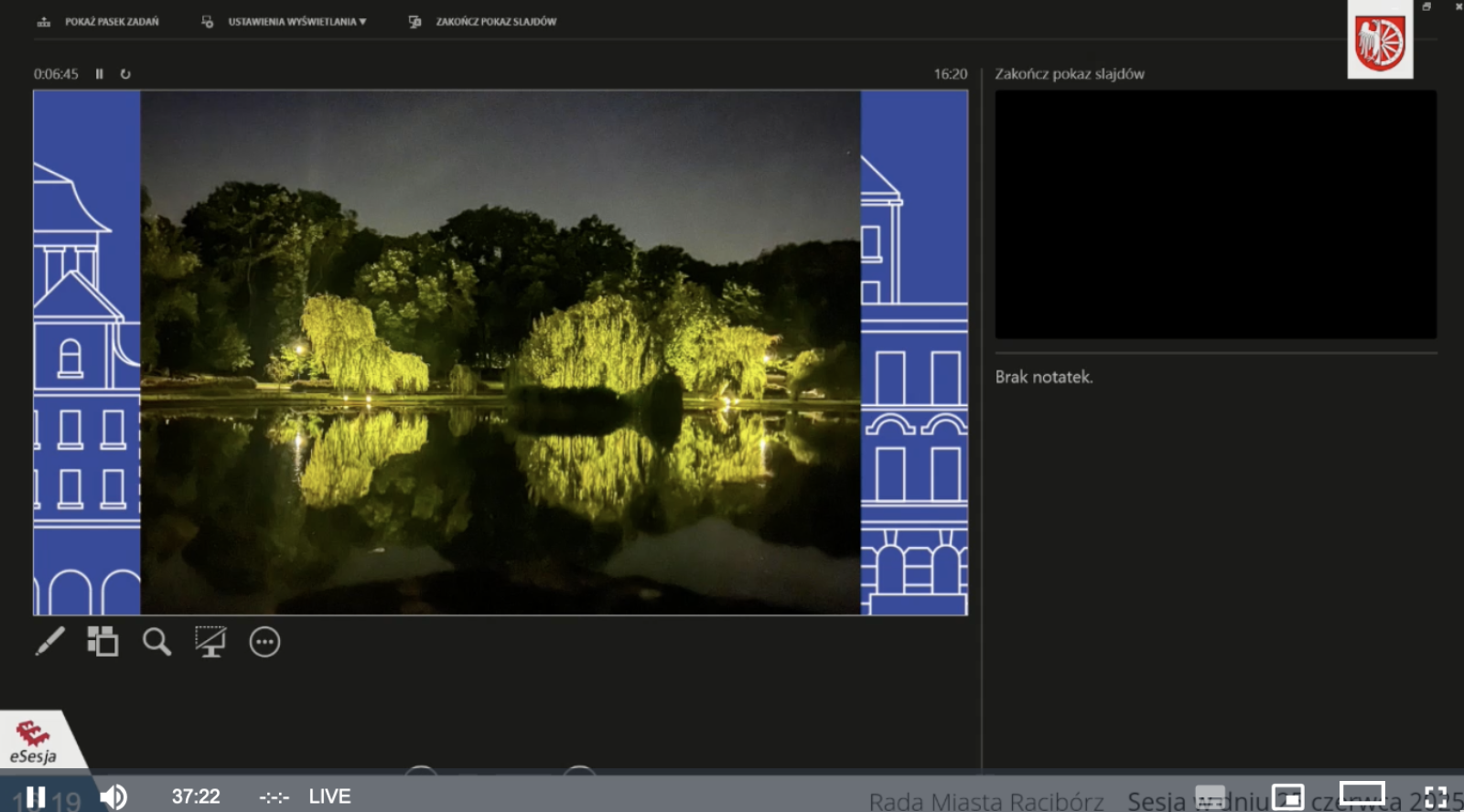 Zdjęcie w galerii na portalu naszraciborz.pl: Zielony Rynek, parking podziemny na pl. Długosza i podświetlone drzewa. Prezydent zapowiada zmiany w centrum Raciborza wiadomości z regionu