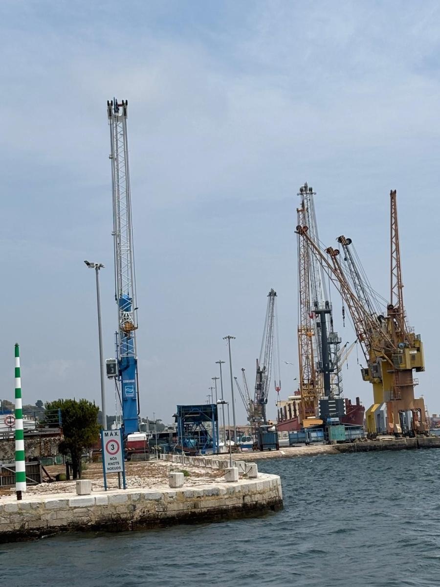 Zdjęcie w galerii na portalu naszraciborz.pl: Logistyka bez granic – nauczyciele Ekonomika po szkoleniu w Setúbalu wiadomości z regionu