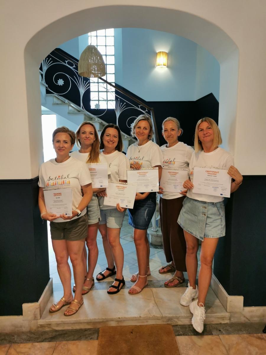 Zdjęcie w galerii na portalu naszraciborz.pl: Logistyka bez granic – nauczyciele Ekonomika po szkoleniu w Setúbalu wiadomości z regionu