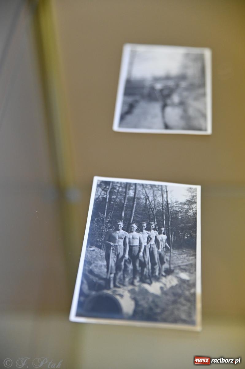 Zdjęcie w galerii na portalu naszraciborz.pl: Spotkanie z historią II wojny światowej – muzealne czwartkowe popołudnie wiadomości z regionu