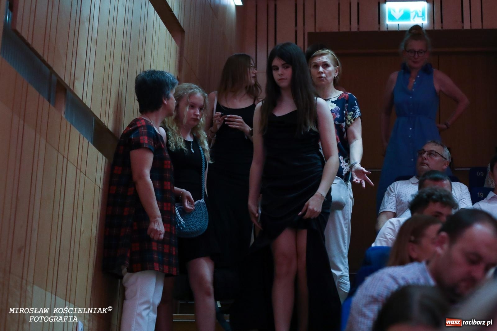 Zdjęcie w galerii na portalu naszraciborz.pl: Muzyczne pożegnanie absolwentów – koncert pełen wzruszeń i talentu wiadomości z regionu