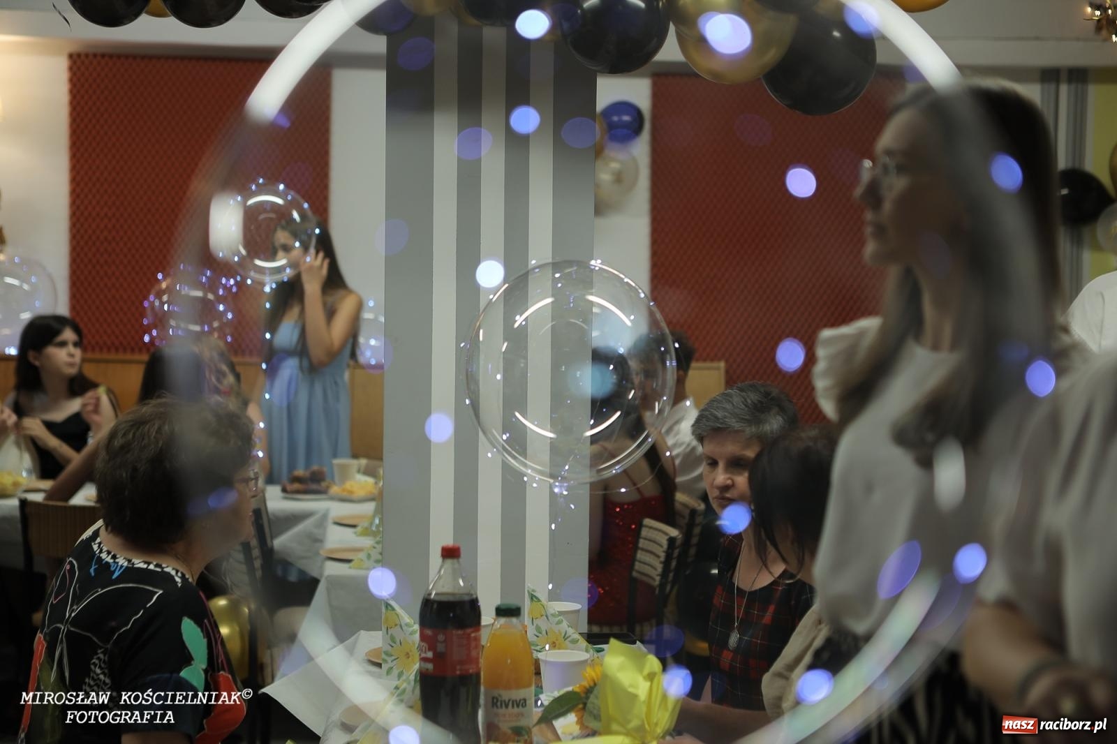 Zdjęcie w galerii na portalu naszraciborz.pl: Muzyczne pożegnanie absolwentów – koncert pełen wzruszeń i talentu wiadomości z regionu