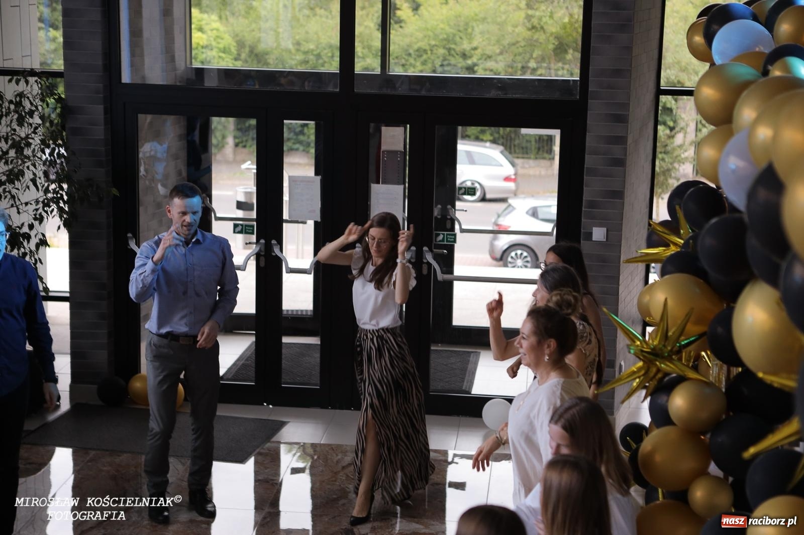 Zdjęcie w galerii na portalu naszraciborz.pl: Muzyczne pożegnanie absolwentów – koncert pełen wzruszeń i talentu wiadomości z regionu