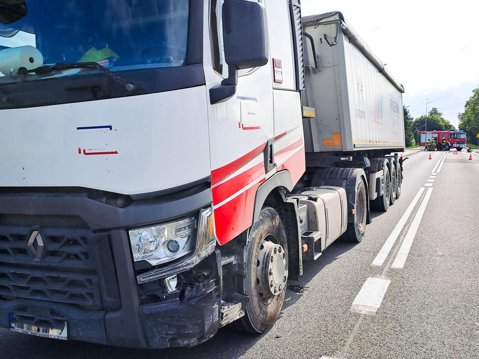 Zdjęcie w galerii na portalu naszraciborz.pl: Niebezpieczne zderzenie w Tworkowie, gazowy wyciek w Raciborzu i zaskroniec w Kornowacu – strażacki bilans dnia wiadomości z regionu