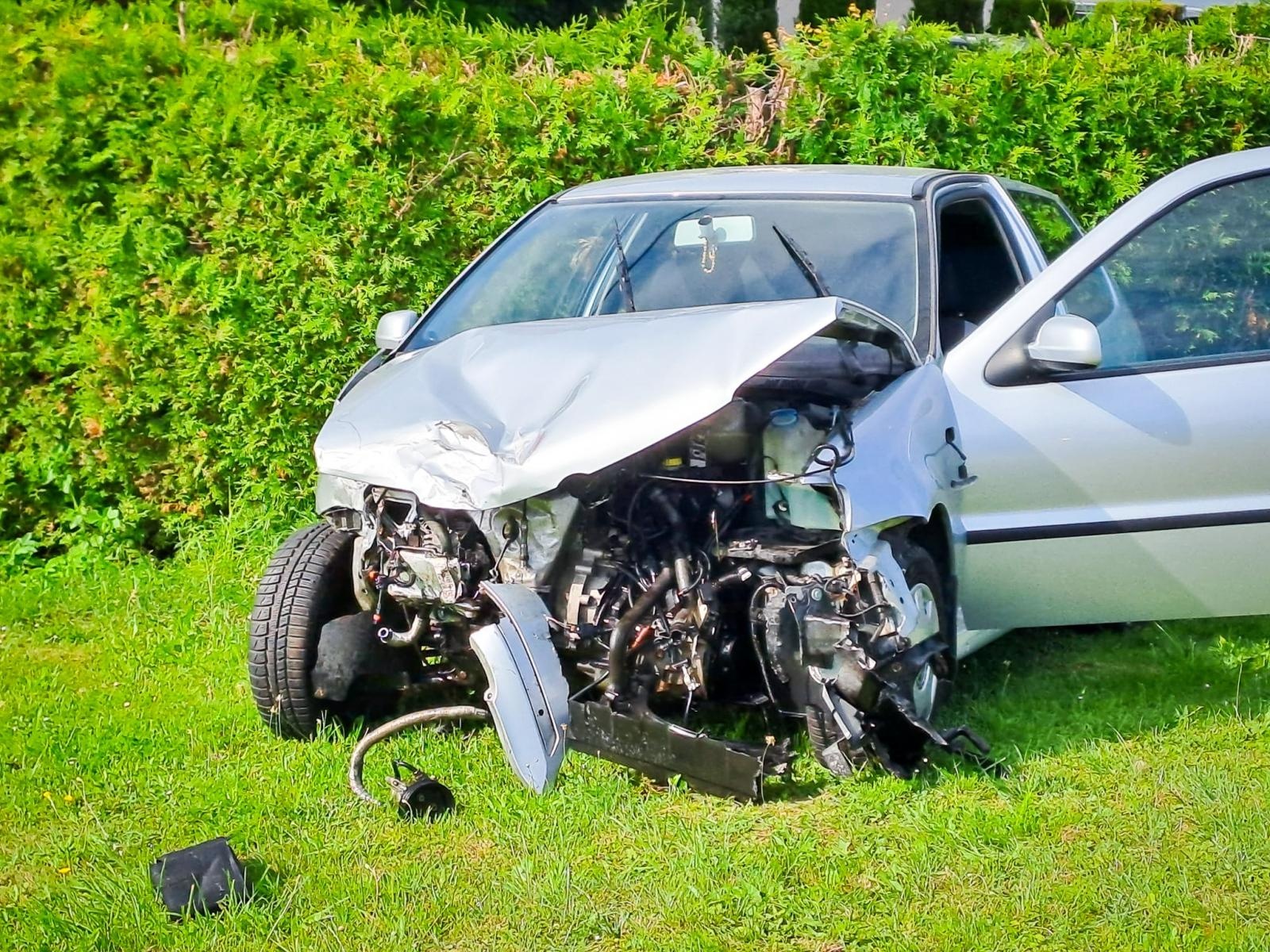 Zdjęcie w galerii na portalu naszraciborz.pl: Niebezpieczne zderzenie w Tworkowie, gazowy wyciek w Raciborzu i zaskroniec w Kornowacu – strażacki bilans dnia wiadomości z regionu