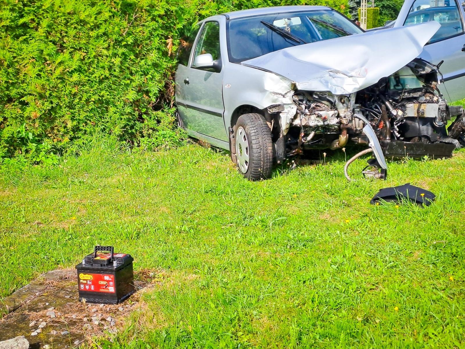 Zdjęcie w galerii na portalu naszraciborz.pl: Niebezpieczne zderzenie w Tworkowie, gazowy wyciek w Raciborzu i zaskroniec w Kornowacu – strażacki bilans dnia wiadomości z regionu