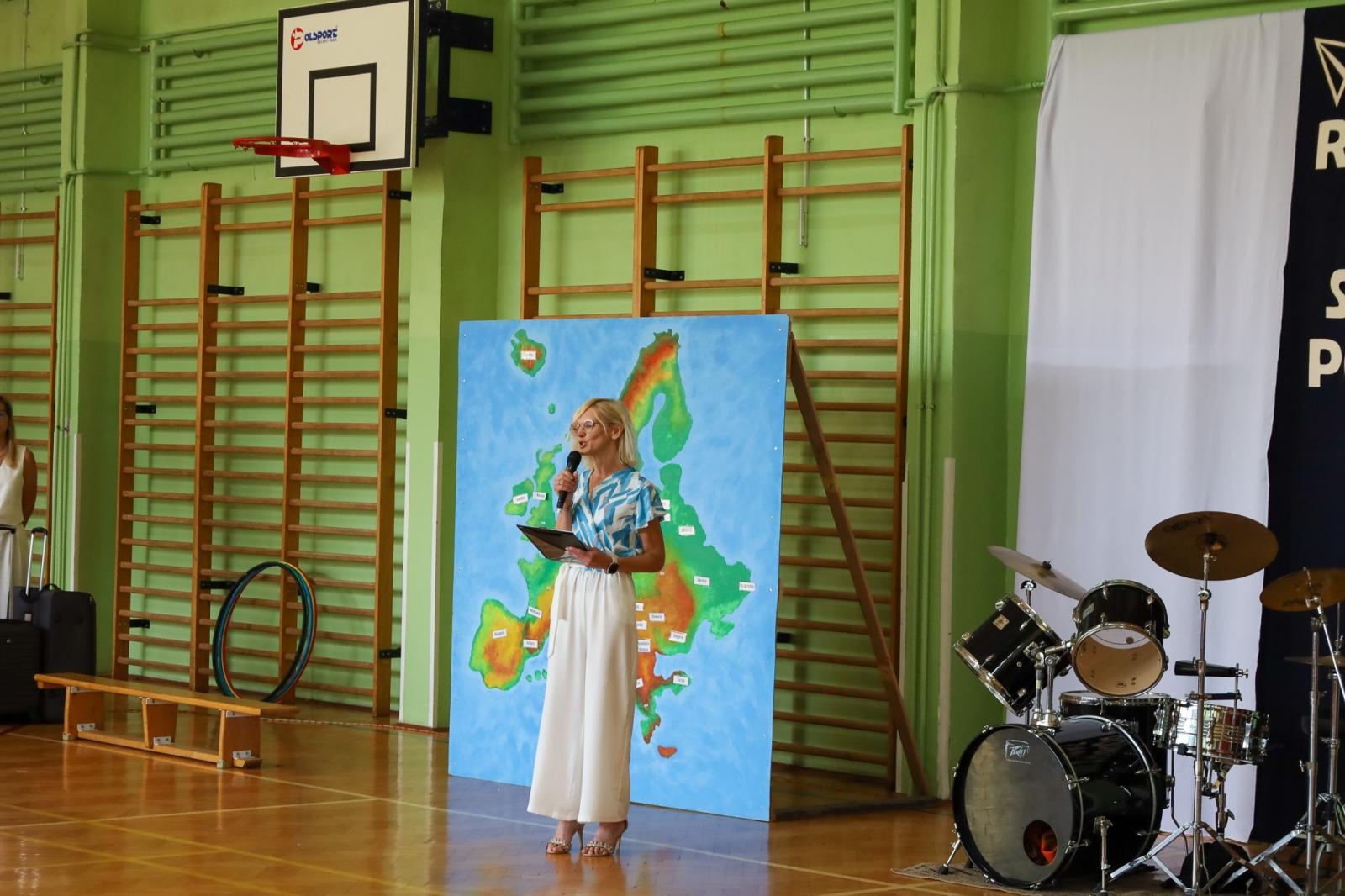 Zdjęcie w galerii na portalu naszraciborz.pl: Radość, wzruszenia i plany na lato – powiatowe zakończenie roku w Zespole Szkół Specjalnych w Raciborzu wiadomości z regionu