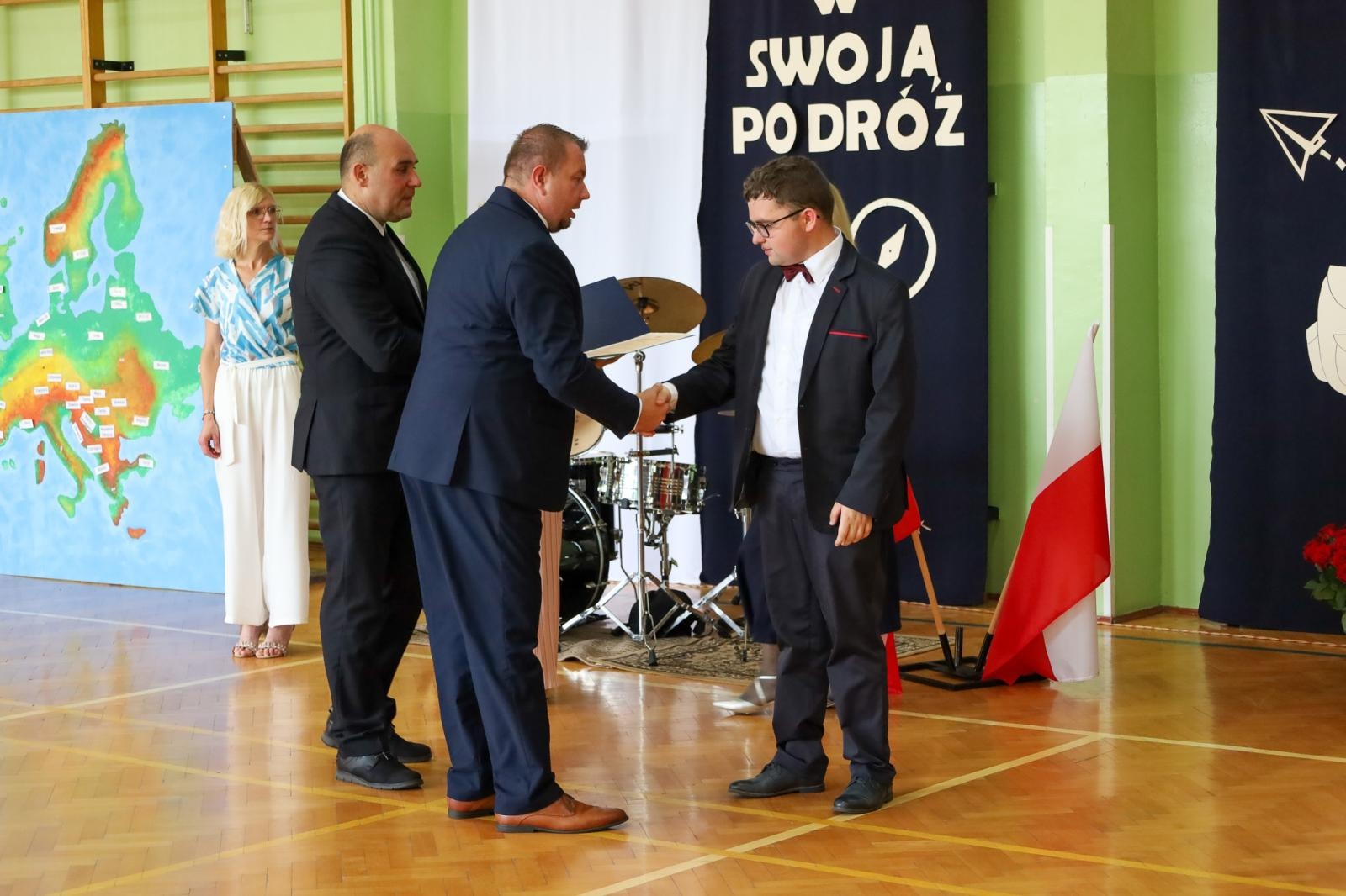 Zdjęcie w galerii na portalu naszraciborz.pl: Radość, wzruszenia i plany na lato – powiatowe zakończenie roku w Zespole Szkół Specjalnych w Raciborzu wiadomości z regionu