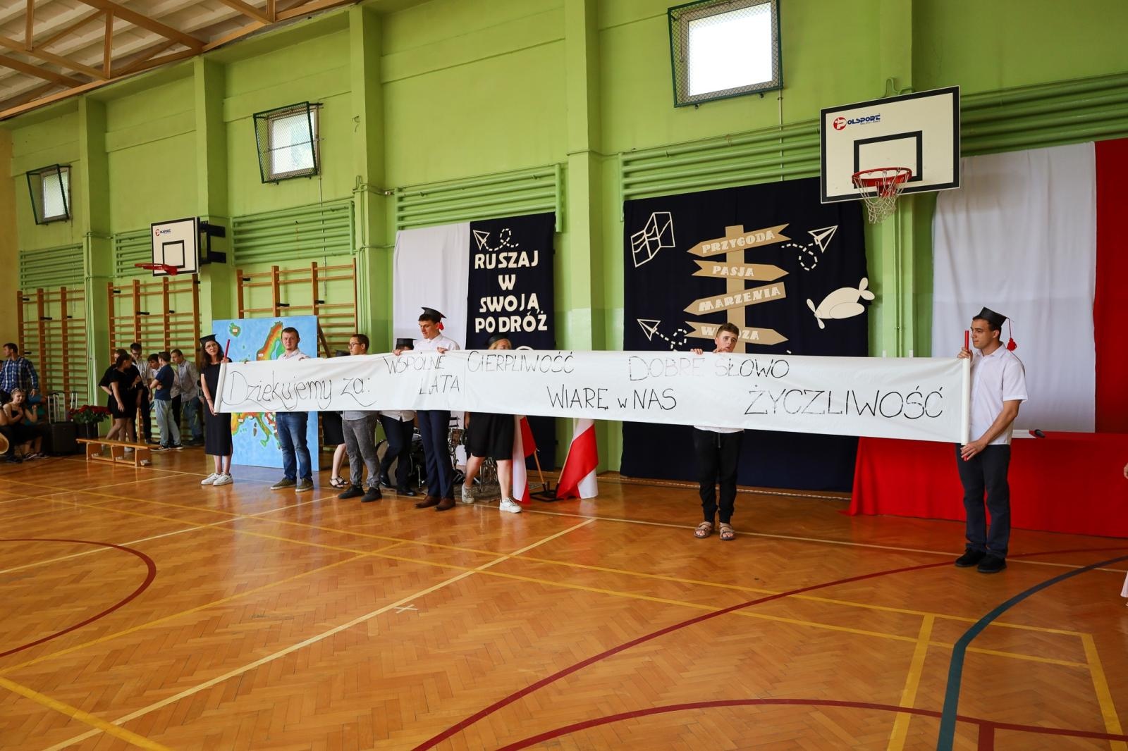 Zdjęcie w galerii na portalu naszraciborz.pl: Radość, wzruszenia i plany na lato – powiatowe zakończenie roku w Zespole Szkół Specjalnych w Raciborzu wiadomości z regionu