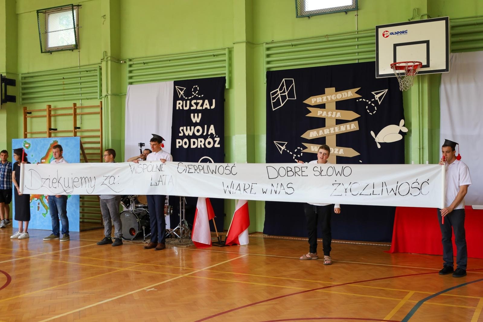 Zdjęcie w galerii na portalu naszraciborz.pl: Radość, wzruszenia i plany na lato – powiatowe zakończenie roku w Zespole Szkół Specjalnych w Raciborzu wiadomości z regionu