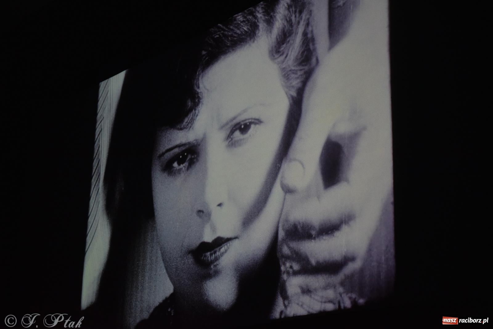 Zdjęcie w galerii na portalu naszraciborz.pl: III Noc Kultury Pod Strzechą – Raciborskie Centrum Kultury zaskoczyło po raz kolejny wiadomości z regionu