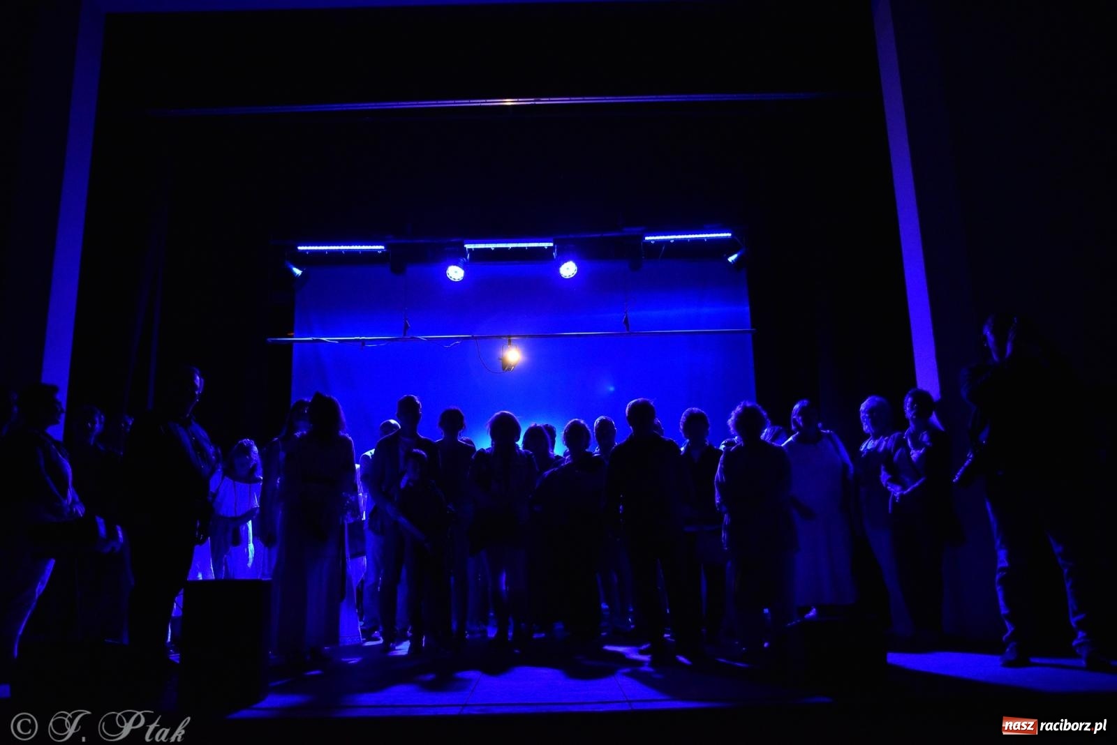 Zdjęcie w galerii na portalu naszraciborz.pl: III Noc Kultury Pod Strzechą – Raciborskie Centrum Kultury zaskoczyło po raz kolejny wiadomości z regionu