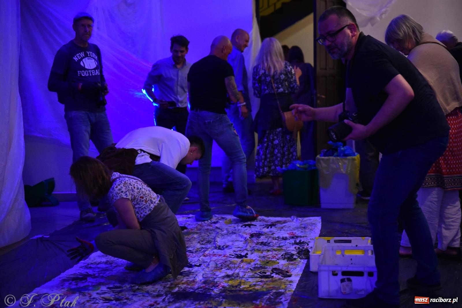 Zdjęcie w galerii na portalu naszraciborz.pl: III Noc Kultury Pod Strzechą – Raciborskie Centrum Kultury zaskoczyło po raz kolejny wiadomości z regionu