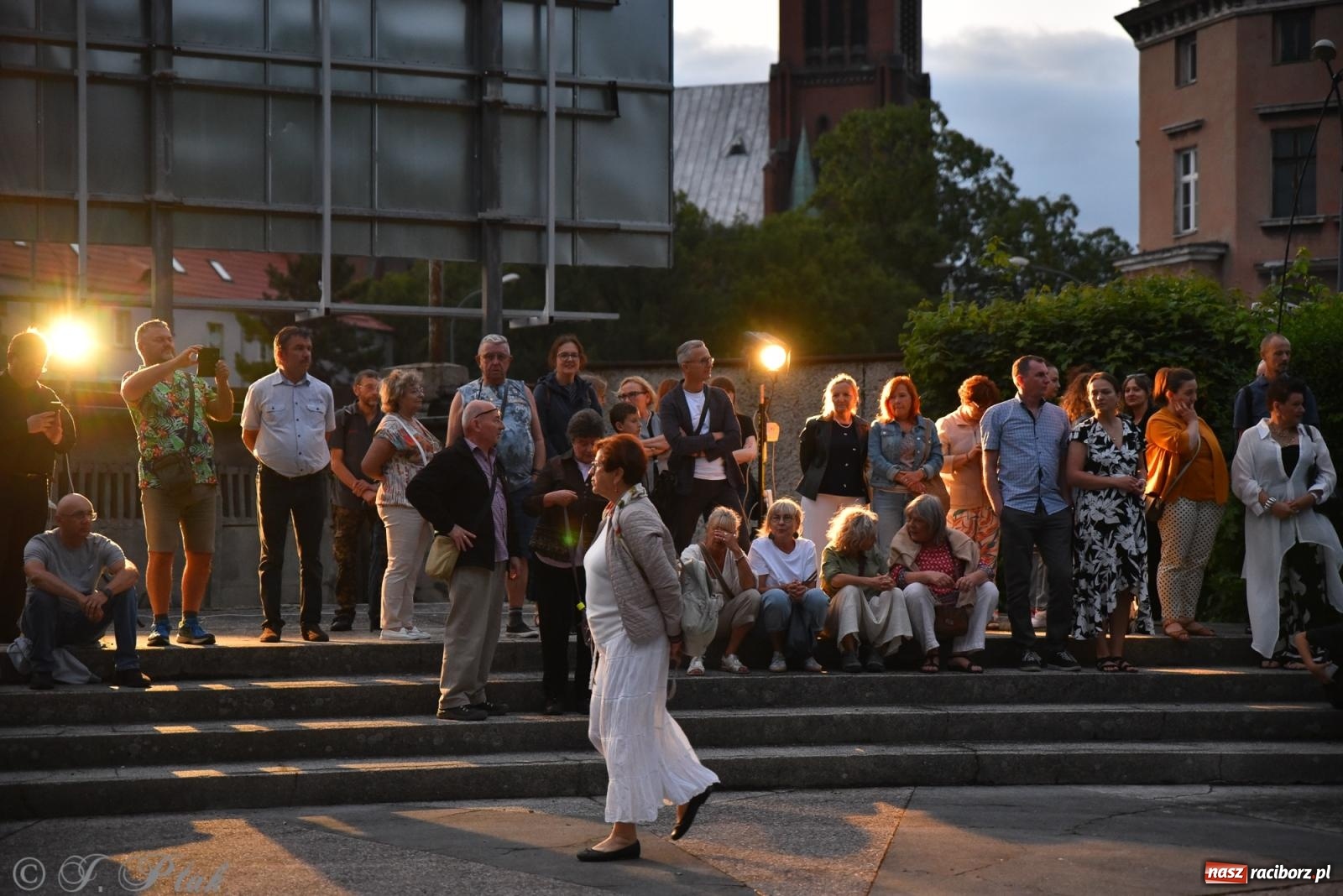 Zdjęcie w galerii na portalu naszraciborz.pl: III Noc Kultury Pod Strzechą – Raciborskie Centrum Kultury zaskoczyło po raz kolejny wiadomości z regionu