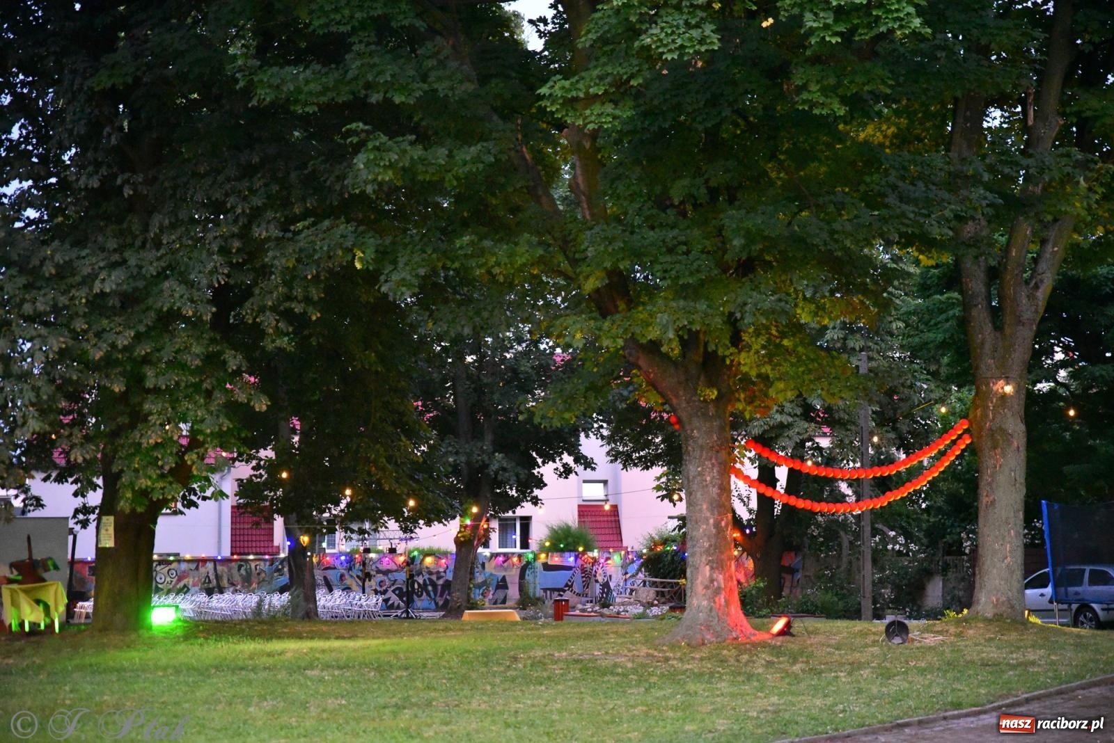 Zdjęcie w galerii na portalu naszraciborz.pl: III Noc Kultury Pod Strzechą – Raciborskie Centrum Kultury zaskoczyło po raz kolejny wiadomości z regionu