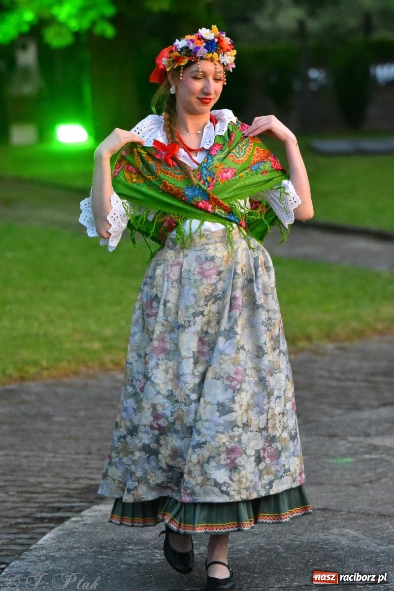 Zdjęcie w galerii na portalu naszraciborz.pl: III Noc Kultury Pod Strzechą – Raciborskie Centrum Kultury zaskoczyło po raz kolejny wiadomości z regionu