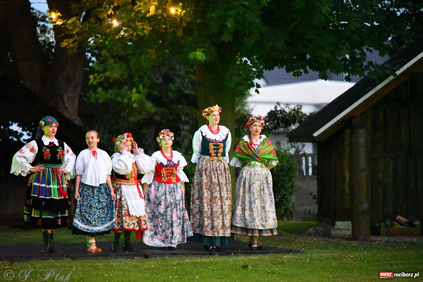 Zdjęcie w galerii na portalu naszraciborz.pl: III Noc Kultury Pod Strzechą – Raciborskie Centrum Kultury zaskoczyło po raz kolejny wiadomości z regionu