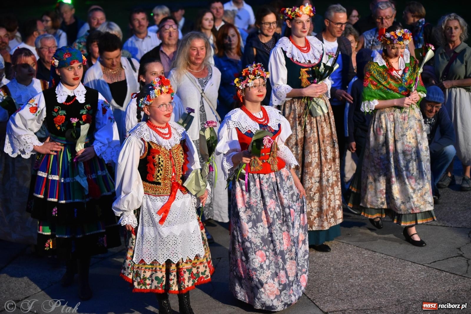 Zdjęcie w galerii na portalu naszraciborz.pl: III Noc Kultury Pod Strzechą – Raciborskie Centrum Kultury zaskoczyło po raz kolejny wiadomości z regionu