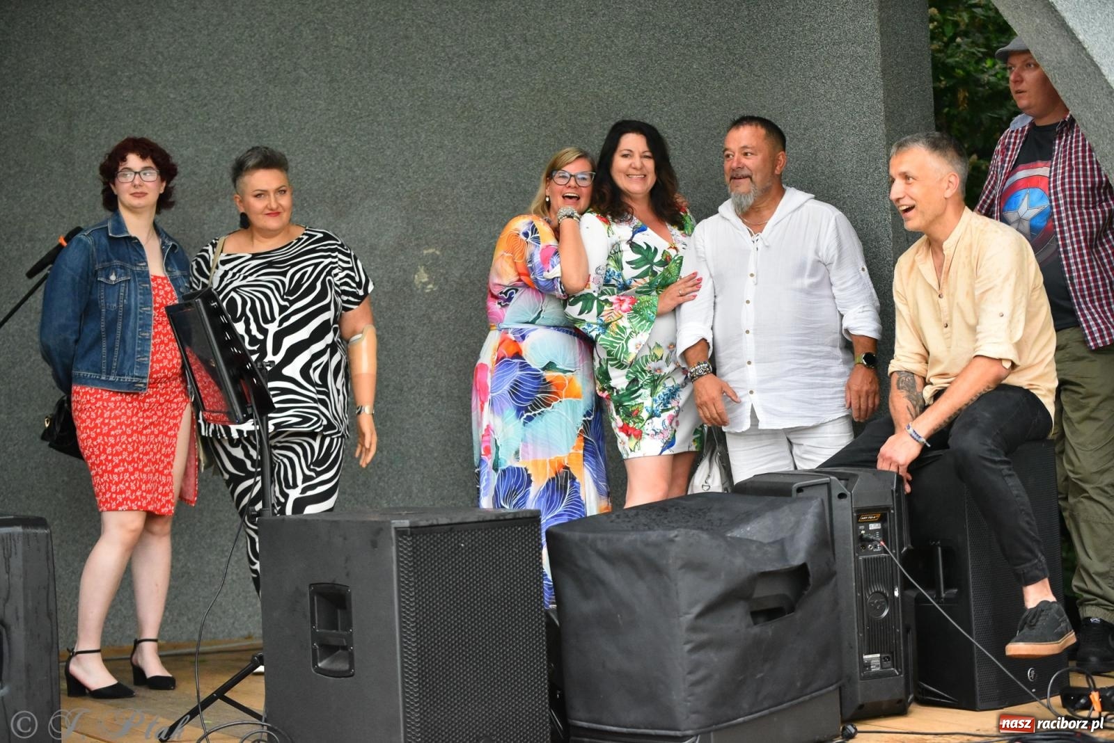 Zdjęcie w galerii na portalu naszraciborz.pl: Muzyczne rozpoczęcie wakacji w Parku im. Miasta Roth wiadomości z regionu