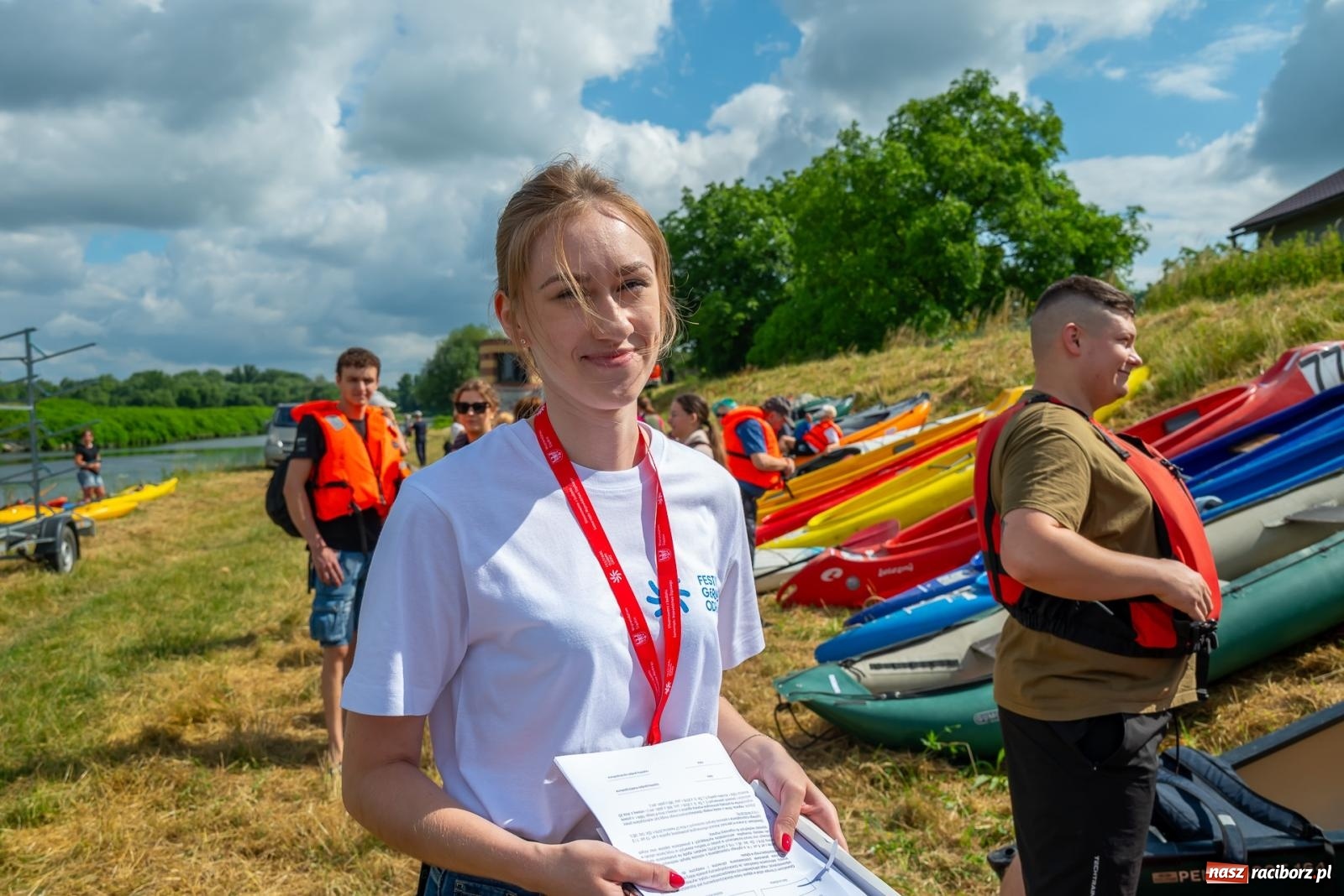 Zdjęcie w galerii na portalu naszraciborz.pl: Odra oficjalnie otwarta dla wodniaków. Spływ Granicznymi Meandrami Odry [FOTO i WIDEO] wiadomości z regionu