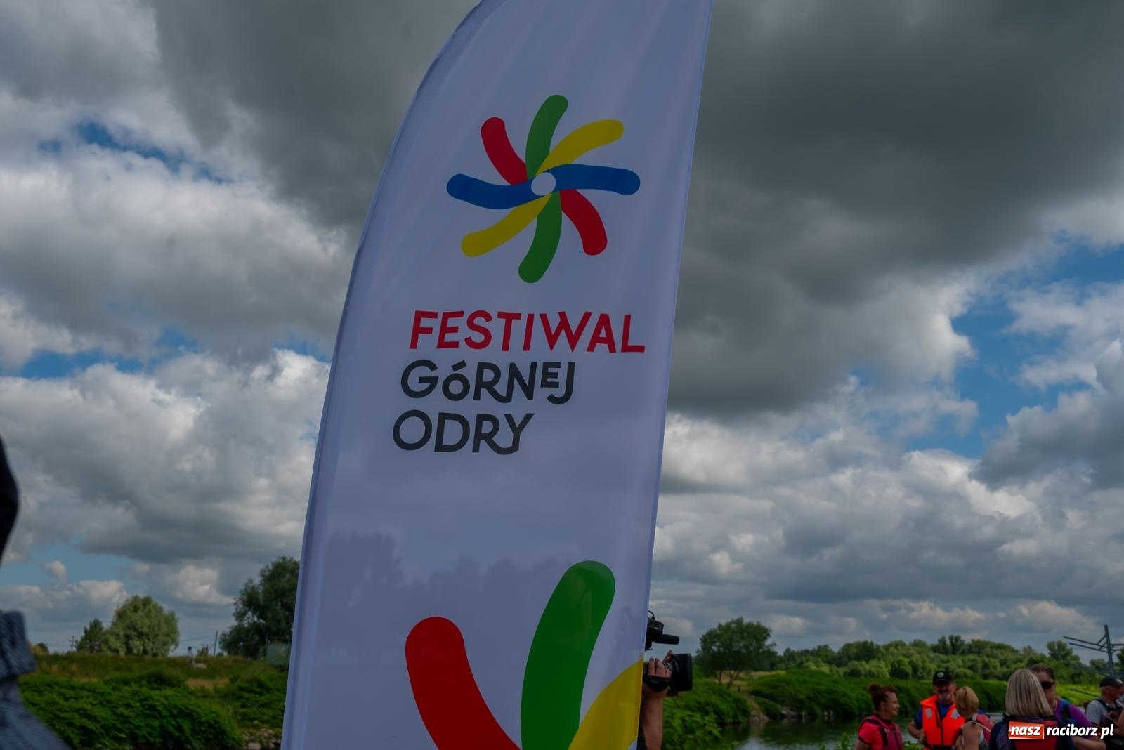 Zdjęcie w galerii na portalu naszraciborz.pl: Odra oficjalnie otwarta dla wodniaków. Spływ Granicznymi Meandrami Odry [FOTO i WIDEO] wiadomości z regionu