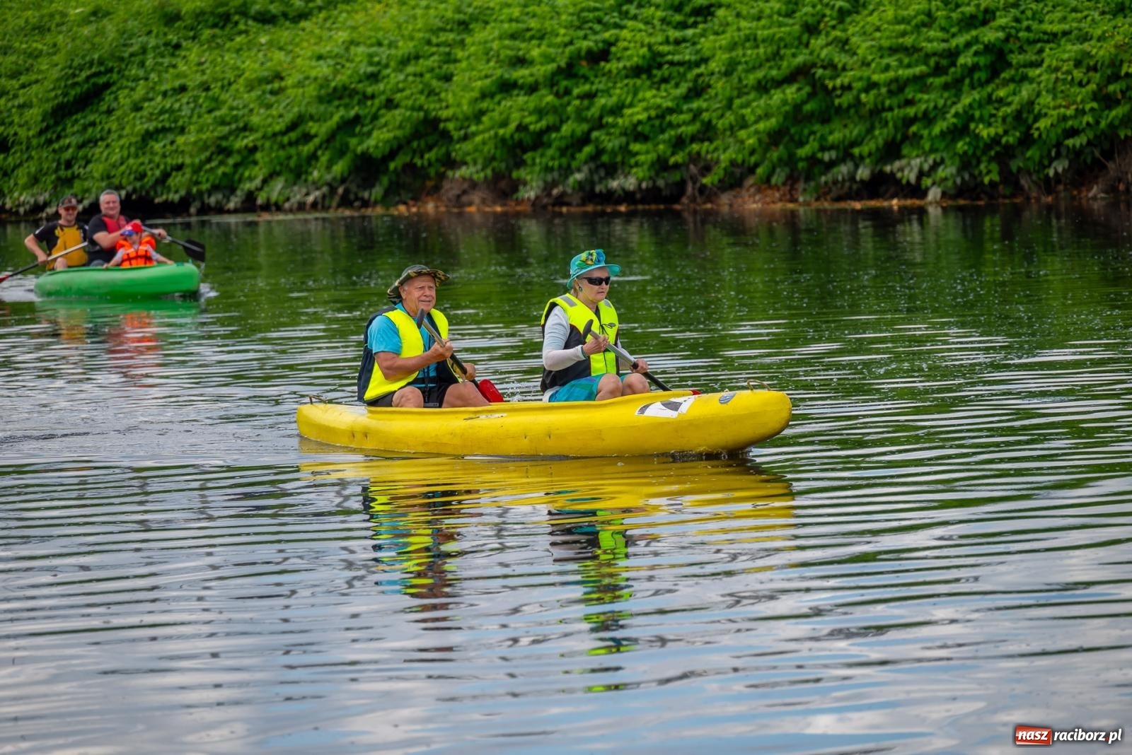 Zdjęcie w galerii na portalu naszraciborz.pl: Odra oficjalnie otwarta dla wodniaków. Spływ Granicznymi Meandrami Odry [FOTO i WIDEO] wiadomości z regionu