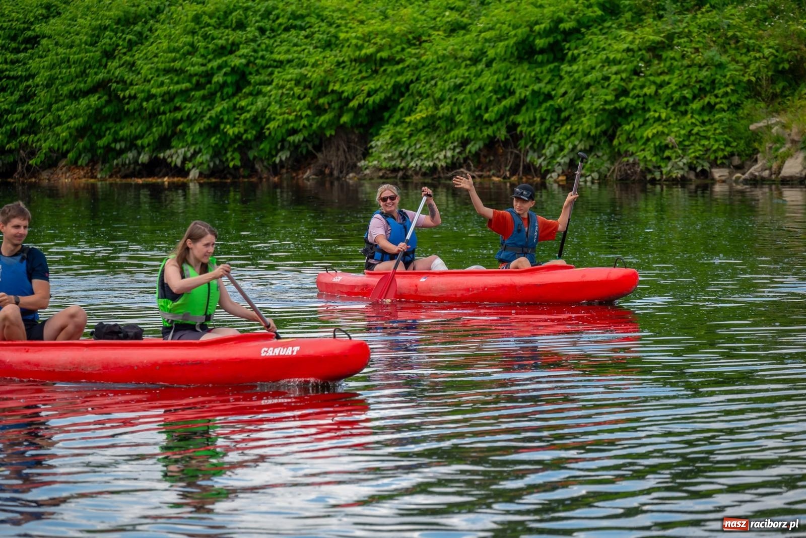 Zdjęcie w galerii na portalu naszraciborz.pl: Odra oficjalnie otwarta dla wodniaków. Spływ Granicznymi Meandrami Odry [FOTO i WIDEO] wiadomości z regionu