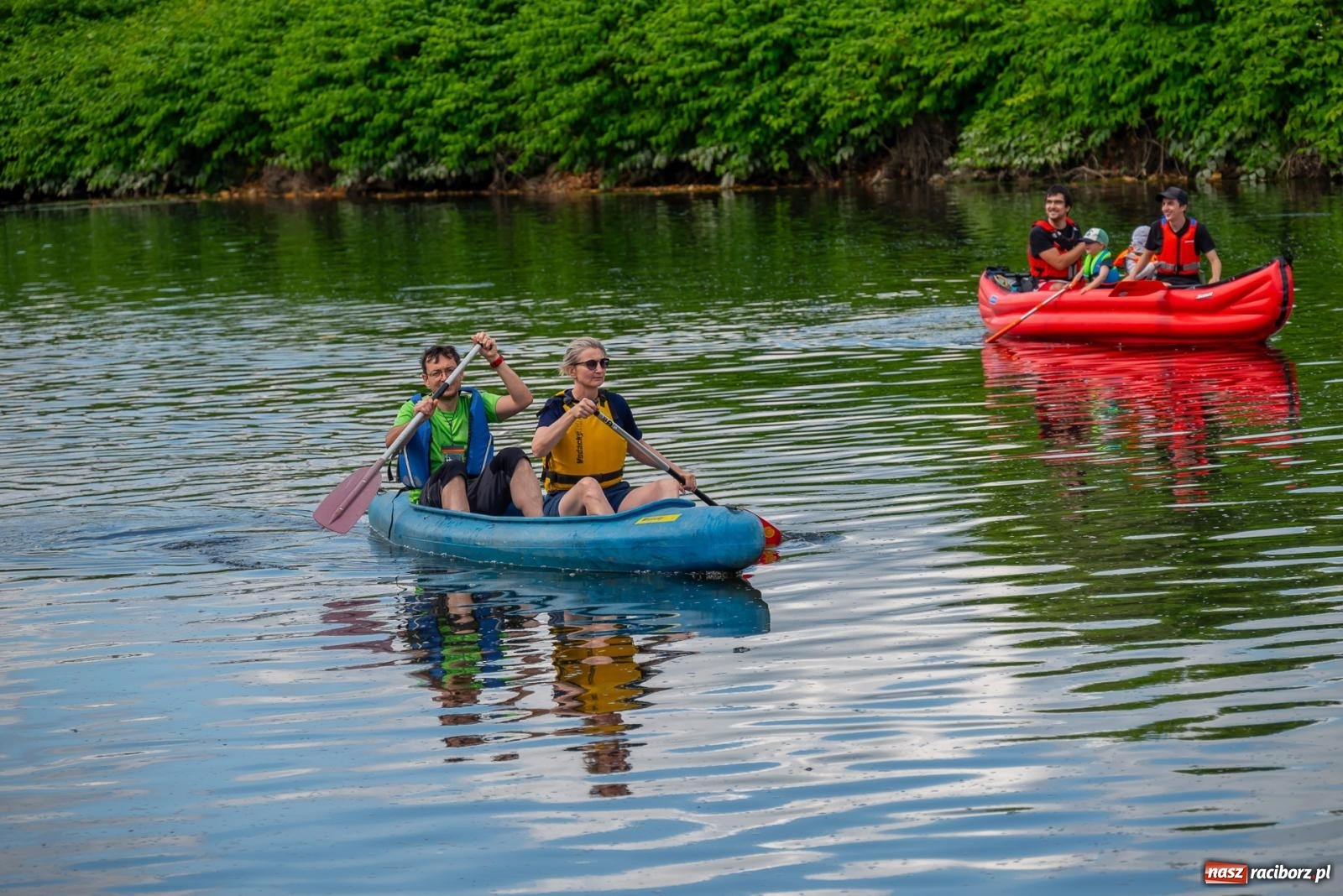 Zdjęcie w galerii na portalu naszraciborz.pl: Odra oficjalnie otwarta dla wodniaków. Spływ Granicznymi Meandrami Odry [FOTO i WIDEO] wiadomości z regionu